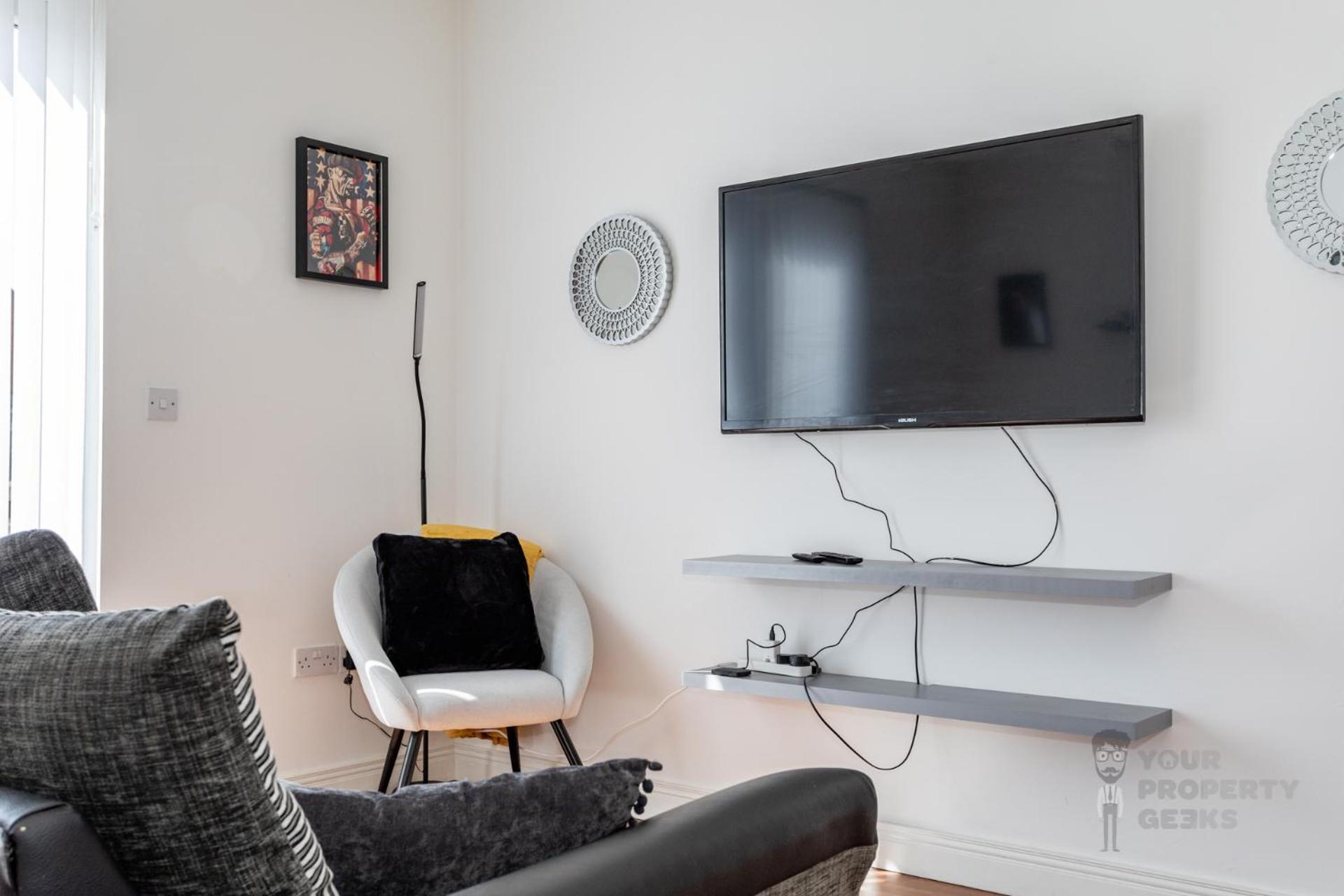 Attic Style 2 Bed Duplex Apartment With Rooftop Patio Belfast Bagian luar foto